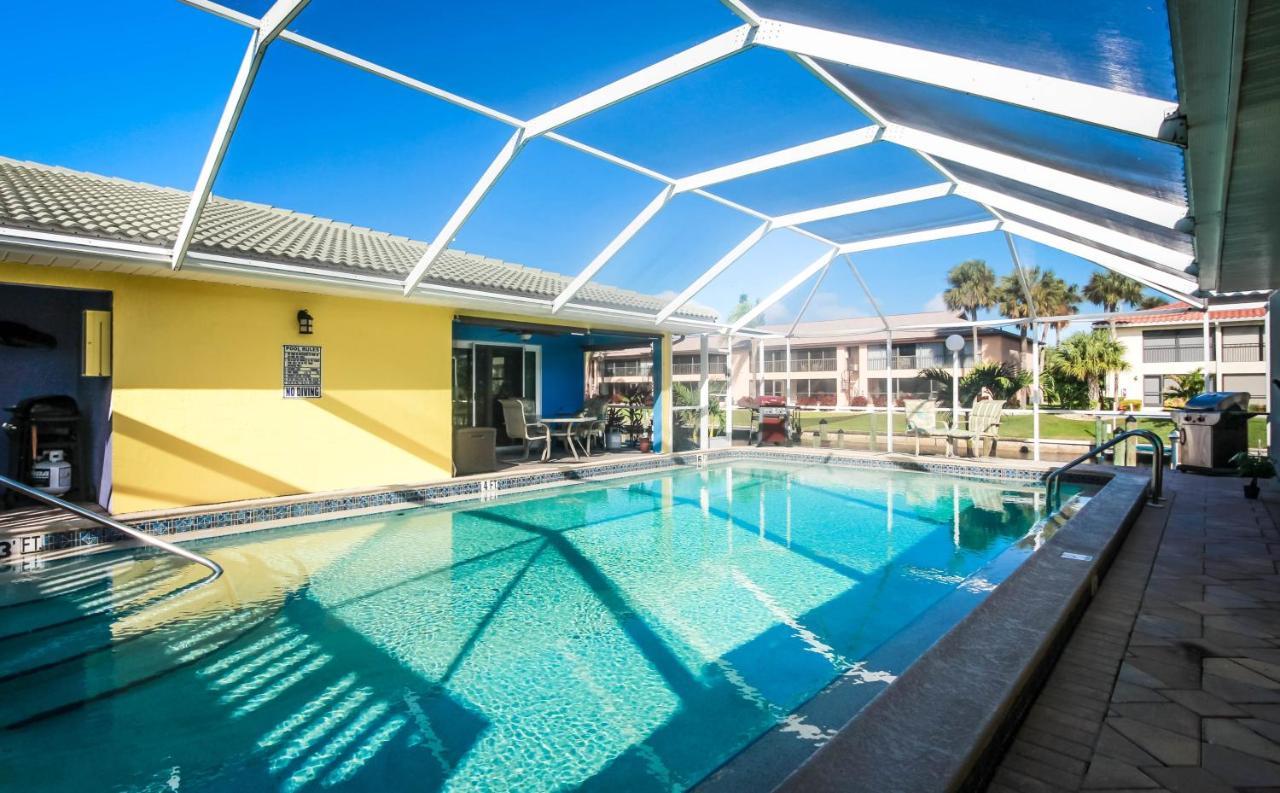 Seatuit Condominiums With Boat Slip Cape Coral Exterior photo